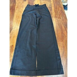 Lululemon wide leg yoga pants black sz 4 drawstring front pockets gym activewear